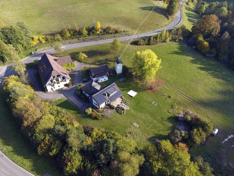 Ferienwohnungen Schwabenhof 施拉姆贝格 外观 照片